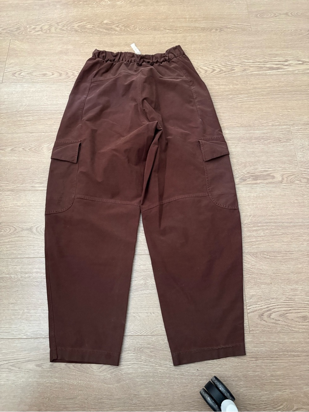 lululemon athletica lightweight utilitech cargo pants - Picture 6 of 6